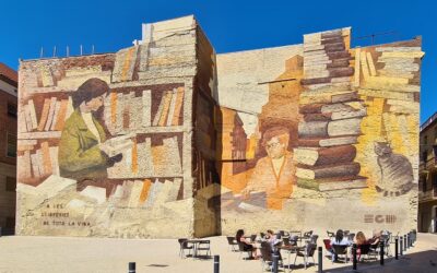 Es presenta el mural “Homenatge a les llibreries” que ja llueix a la plaça del Rei